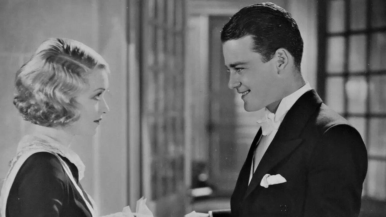 Common Clay backdrop